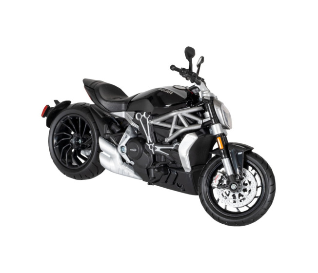 Motorka Ducati X Diavel S